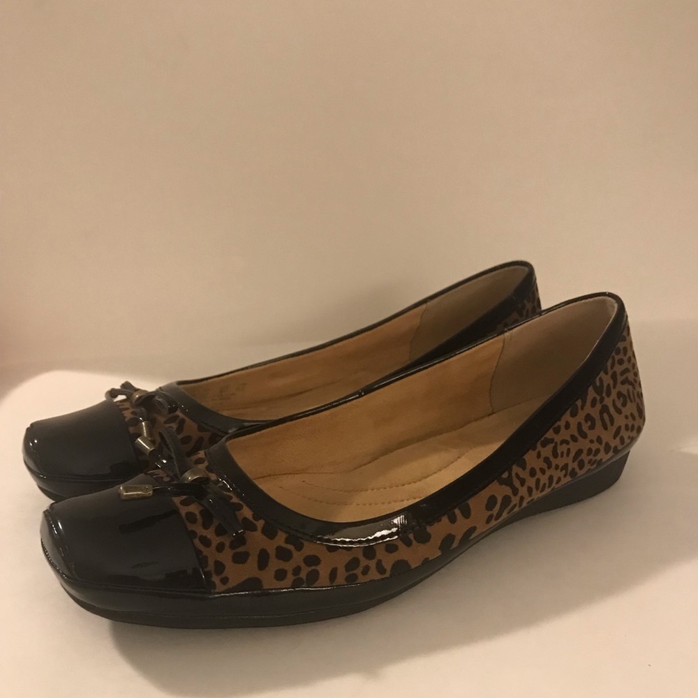 Naturalizer N5 Comfort Vision Leopard flats sz 7.5